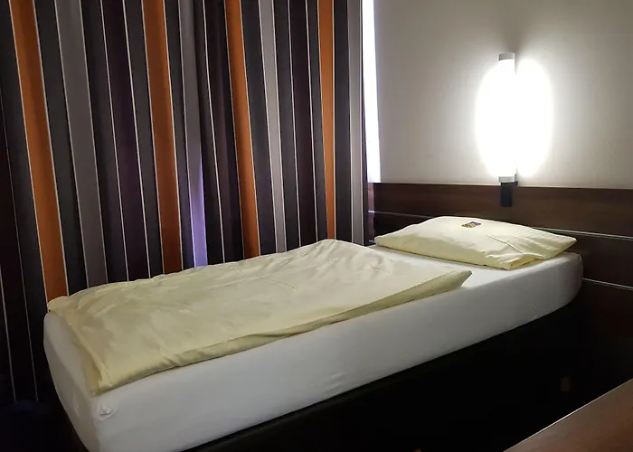 Hotel Zum Eichenzeller 3*