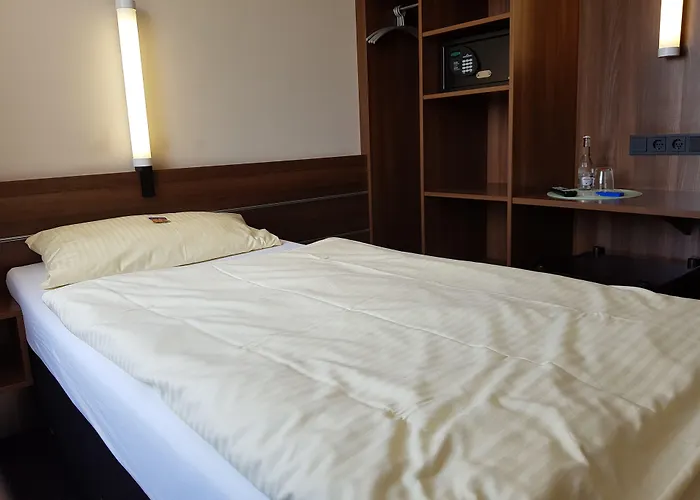 Hotel Zum Eichenzeller 3*